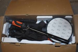 lot 51 image: WEN DW5062 Variable Speed 5-Amp Drywall Sander with 15-Foot Dust Hose