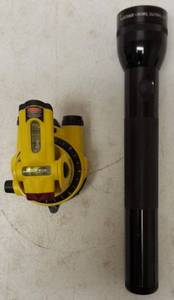 lot 32 image: (1) Strait Line - X3 Laser Level (1) Mag - Lite Flashlight (View Photos)