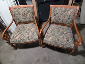 lot 44 image: Pair of Vintage Floral Upholstered Wooden Armchairs