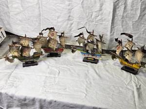 lot 61 image: Set of 4 Decorative Wooden Model Ships - Including Pinta, Santa Maria, and Mayflower