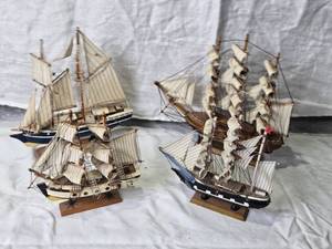 lot 68 image: 4 Model Sailing Ships with Detailed Sails