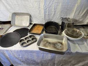 lot 132 image: Collection of Used Baking and Cooking Pans