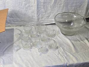 lot 139 image: Vintage Glass Punch Bowl Set with Cups and Ladle