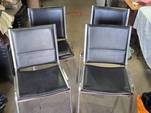 lot 166 image: 4 Black Vinyl and Metal Dining Chairs