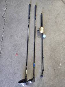 lot 176 image: Uomo Mactec Golf Clubs, Putter with Fishing Reel Attached