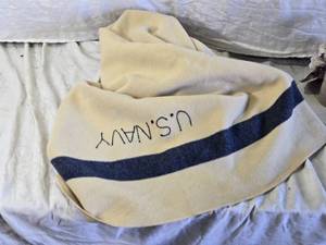 lot 184 image: Vintage U.S. Navy Blanket with Blue Stripe
