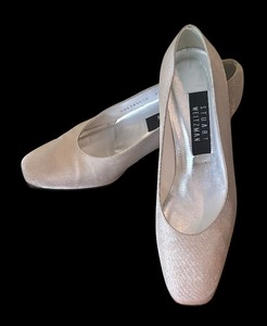 lot 56 image: Stuart Weitzman Size 7 12 Shoes