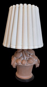 lot 107 image: Fine Fruit Motif Table Lamp