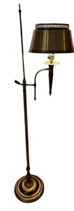 lot 72 image: Adjustable Vintage Brass Floor Lamp