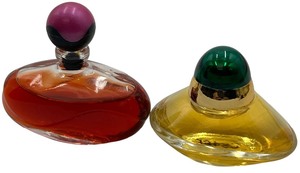 lot 72 image: VINTAGE MINI PERFUMES, AVON FAR AWAY, OSCAR DE LA RENTA MINI, LOT OF 2