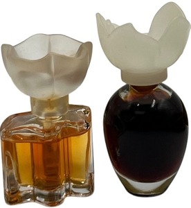 lot 56 image: VINTAGE CHLOE PERFUME MINIS, BUNDLE OF 2