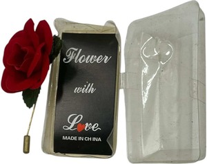 lot 103 image: WOODROSE STICK PIN, 2 DOZENS, 24CT