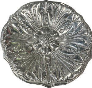 lot 106 image: WILTON COMPANY ARMETALE ROUND 7.5 FLORAL BOWL