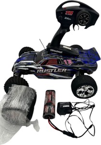 lot 166 image: TRAXXAS RUSTLER REMOTE CONTROLLED STADIUM TRUCK