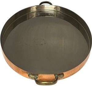 lot 334 image: VINTAGE 16 OVAL COPPERTIN LINED PAELLA FRENCH PAN