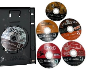 lot 332 image: NINTENDO GAMECUBE GAMES BUNDLE, LOT OF 6