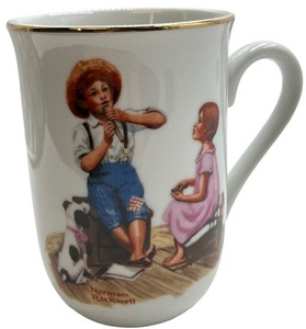lot 354 image: NORMAN ROCKWELL 1982 GOLD RIM PORCELAIN MUGS, LOT OF 8 MUGS