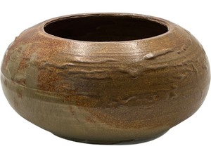 lot 267 image: UNKNOWN, UNSIGNED POTTERY BOWL VASE