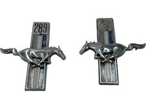 lot 216 image: VINTAGE 1967 FORD MUSTANG FENDER EMBLEMS, SET OF 2