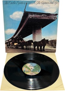 lot 418 image: DOOBIE BROTHERS THE CAPTAIN AND ME - VINYL RECORD