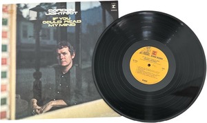 lot 405 image: GORDON LIGHTFOOT IF YOU COULD READ MY MIND VINYL RECORD