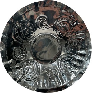 lot 483 image: STAINLESS STEEL LARGE 21 WALL ART HOME DECOR