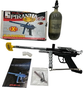 lot 506 image: PMI PIRAHNA G2 PAINTBALL GUN WITH CO2 TANK BUNDLE