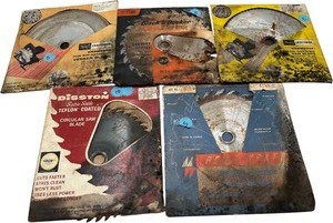 lot 384 image: VINTAGE CIRCULAR SAW BLADES, BUNDLE OF 5