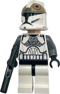 lot 576 image: STAR WARS MINIFIG CLONE WARS - CLONE GUNNER