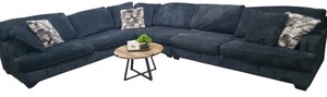 BLUE SECTIONAL, 4 PIECES, 129IN X 168 IN (10.75 FT X 14 FT)