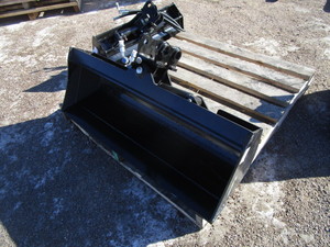 Future Mini Excavator 40 Hydraulic Tilting Bucket 1 Pins
