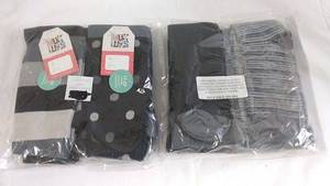 lot 73 image: 2 Sets of 4 Muk Luks LargeX-Large Cozy Socks