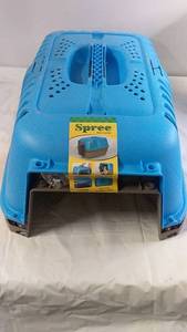 lot 87 image: Spree Blue Pet Carrier Crate with Carrier Handle