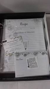 lot 132 image: Smartclic Recipe Binder with Dessert Section and Recipe Cards