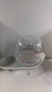 lot 222 image: Snail-Shaped Water Feeder for Pets