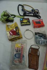 lot 16 image: ratchet straps and other hardware supplies