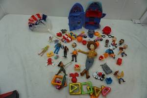 lot 87 image: Magnet Tiles, Disney, Nintendo