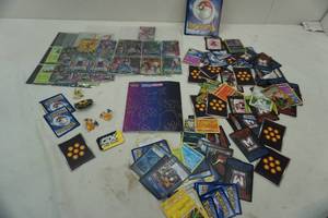 lot 104 image: Pokmon & Other cards