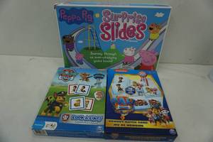 lot 107 image: Paw Patrol & Peppa Pig game lot