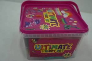 lot 108 image: Ultimate Fidget Set- 23 pieces