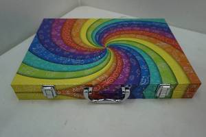 lot 111 image: Crayola Art Set, New
