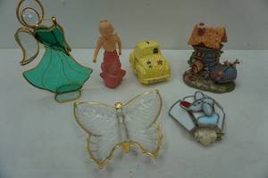 lot 118 image: Home Decor Lot