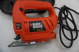 lot 137 image: Black & Decker electric Jig Saw