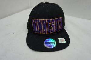 lot 144 image: Minnesota Snap Back Hat