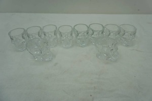 lot 147 image: Crystal Head Vodka shot glasses - set of 10