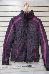 lot 154 image: Womens Columbia Winter Jacket size medium