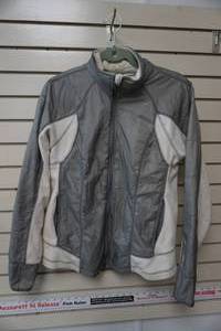 lot 163 image: Womens Tek Gear zip up sweatshirt jacket size XL