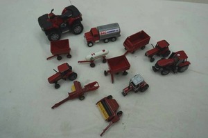 lot 180 image: Case IH lot-Ertl