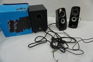 lot 230 image: Logitech speakers and subwoofer