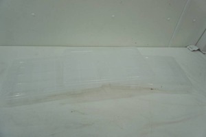 lot 256 image: 3 plastic organizer containers